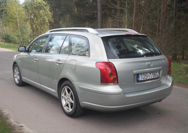 Toyota Avensis cena 16700 przebieg: 193380, rok produkcji 2005 z Żelechów małe 781